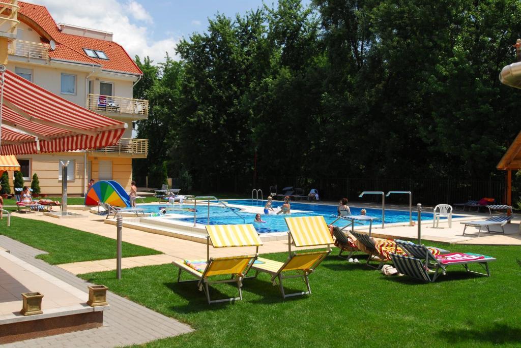 Panorama Wellness Apartman Hotel Hajduszoboszlo Room photo