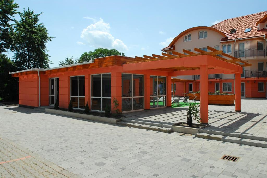 Panorama Wellness Apartman Hotel Hajduszoboszlo Exterior photo
